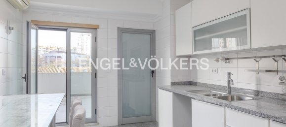 3 chambres Appartement à Lisbon, Portugal No. 113544 38