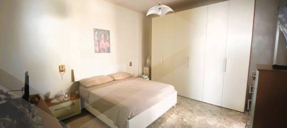 4 rooms Apartment in Bari, Italy No. 34596 10