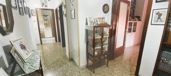 4 rooms Apartment in Bari, Italy No. 34596 23