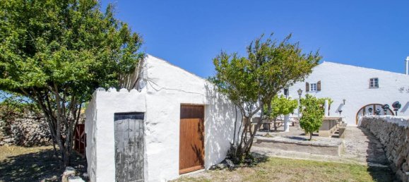 6 bedrooms Finca in Mahon, Spain No. 1477 5