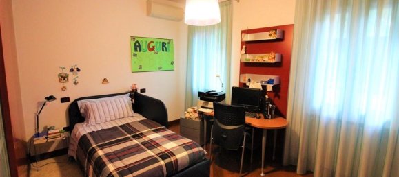 4 rooms Villa in Rovolon, Italy No. 19350 10