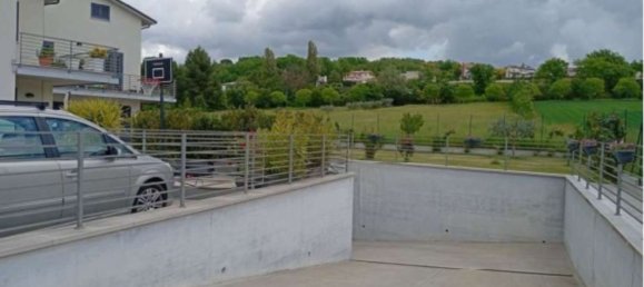 Квартира с 4 спальнями в Сполето, Италия № 324076 15