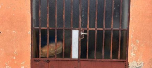 1 room Garage in Bareggio, Italy No. 144912 2