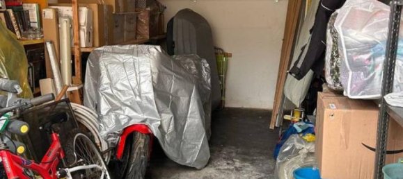 1 room Garage in Bareggio, Italy No. 144912 3
