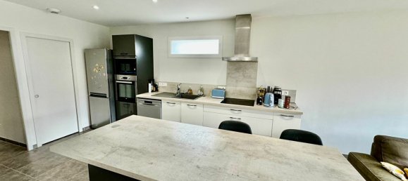 4 chambres Maison à Pont-du-Château, France No. 266520 3