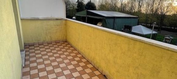 4 rooms House in Campodarsego, Italy No. 28213 31