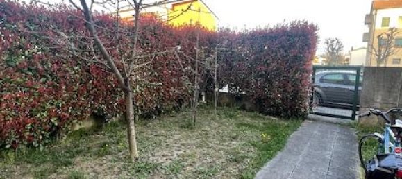 4 rooms House in Campodarsego, Italy No. 28213 3
