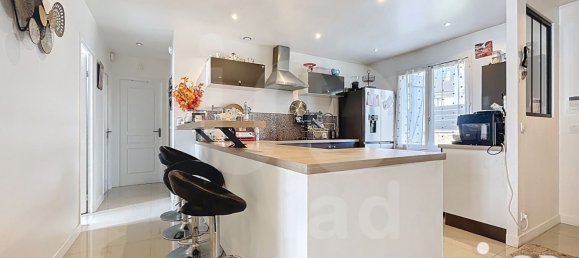 5 rooms House in Pontault-Combault, France No. 296369 5