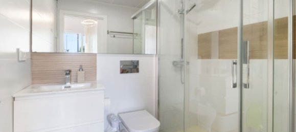 Casa de 3 dormitorios en Alicante, Spain No. 187974 28