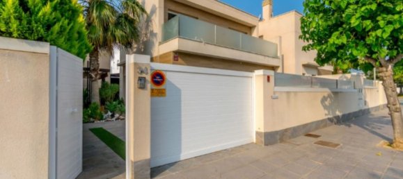 Casa de 3 dormitorios en Alicante, Spain No. 187974 29