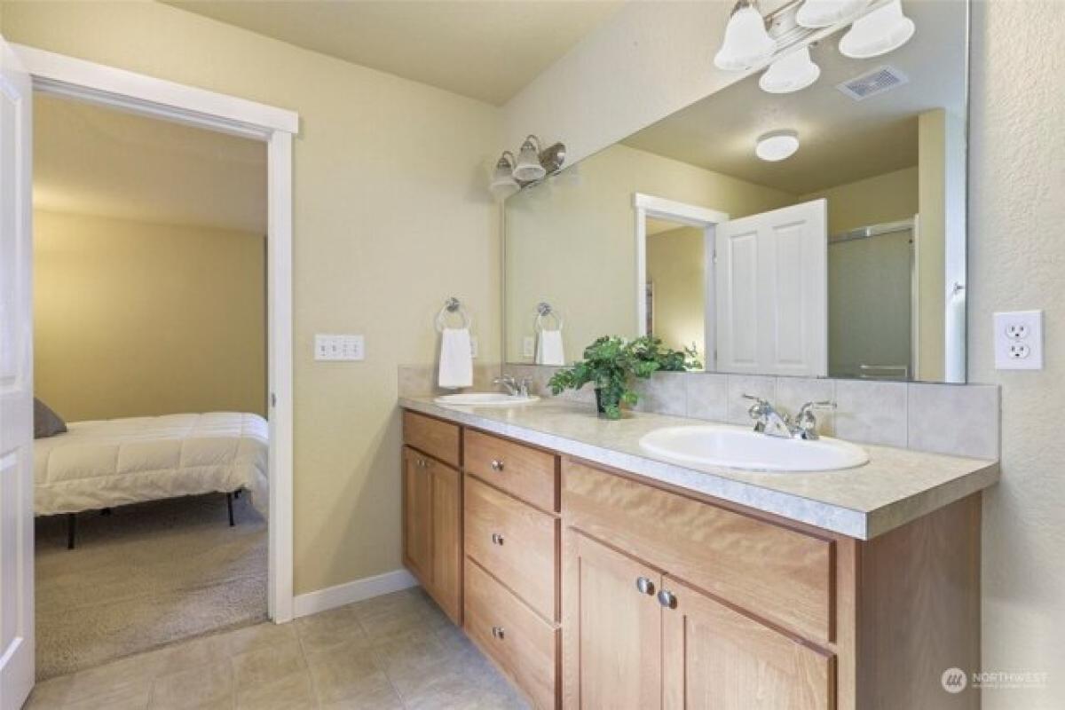 4 bedrooms House in Olympia, USA No. 397592