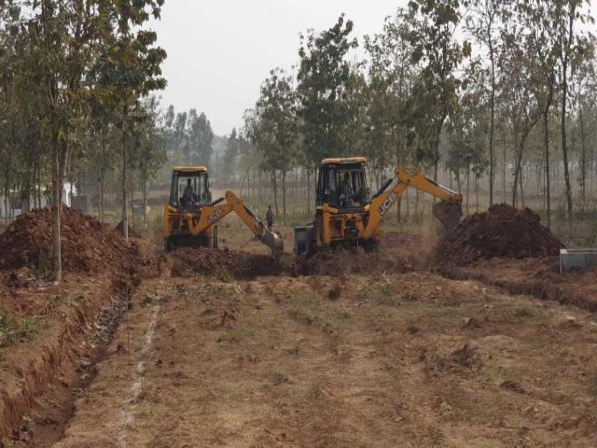  Land in Visakhapatnam, India No. 35904