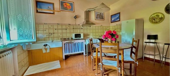 7-Zimmer Haus in Moglia, Italy, Nr. 61267 9