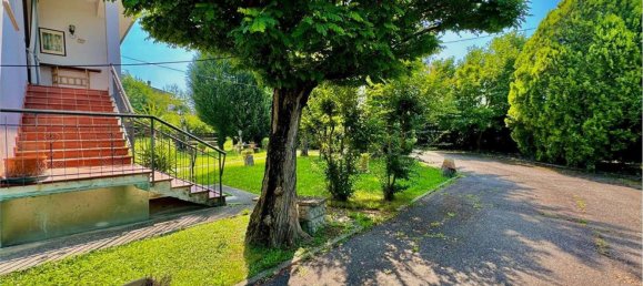 7-Zimmer Haus in Moglia, Italy, Nr. 61267 5