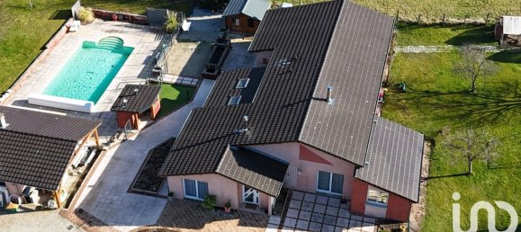 5 bedrooms House in Devecey, France No. 201634 4