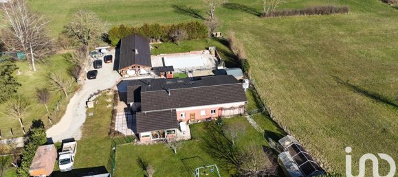 5 bedrooms House in Devecey, France No. 201634 37