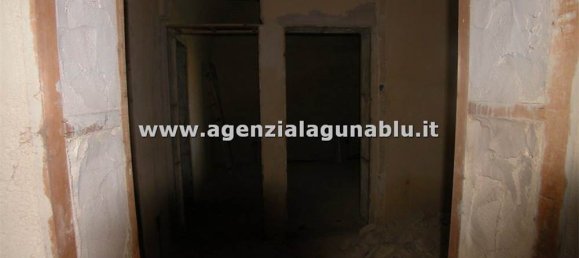 3 bedrooms House in Marsala, Italy No. 138124 8