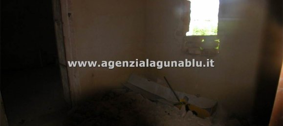 3 bedrooms House in Marsala, Italy No. 138124 13