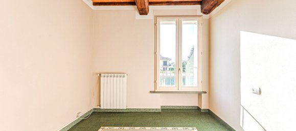 4 bedrooms Apartment in Lucca, Italy No. 352972 6