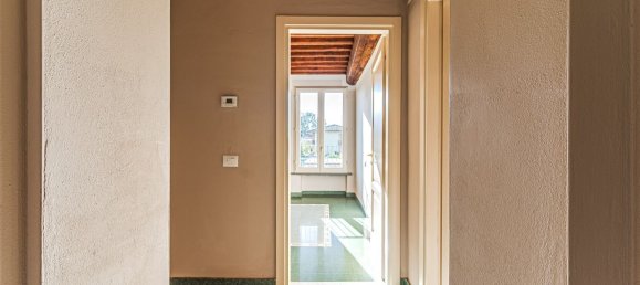 4 bedrooms Apartment in Lucca, Italy No. 352972 26