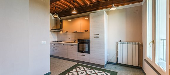 4 bedrooms Apartment in Lucca, Italy No. 352972 13