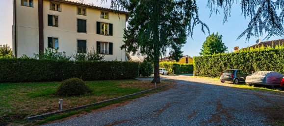 4 bedrooms Apartment in Lucca, Italy No. 352972 9