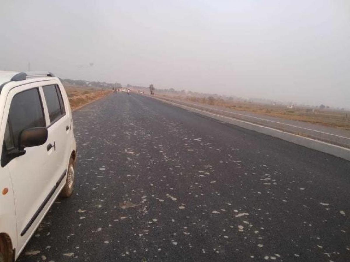  Land in Aligarh, India No. 35257