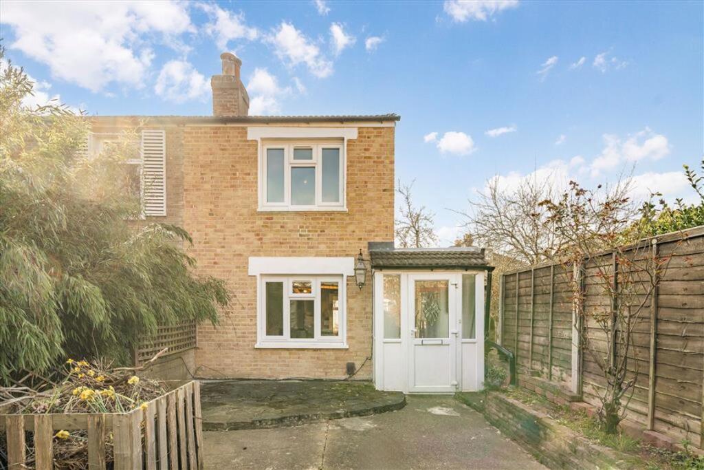 2 bedrooms Commercial property in Lewisham, United Kingdom No. 10073