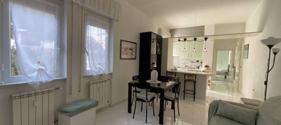 2 rooms Apartment in Savona, Italy No. 39216 5