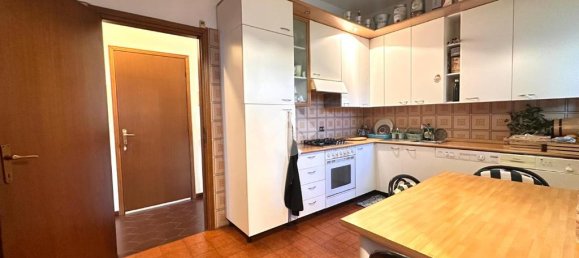 1 bedroom Apartment in Mozzo, Italy No. 353054 5