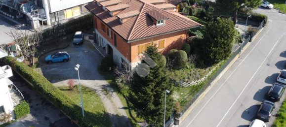 1 bedroom Apartment in Mozzo, Italy No. 353054 22