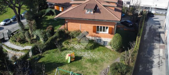 1 bedroom Apartment in Mozzo, Italy No. 353054 2