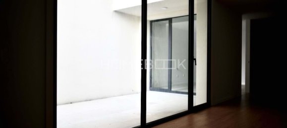 3 bedrooms House in Palmeira, Portugal No. 39030 16