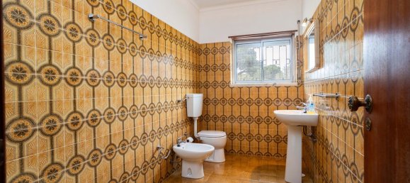 4 bedrooms House in Sesimbra, Portugal No. 146437 37