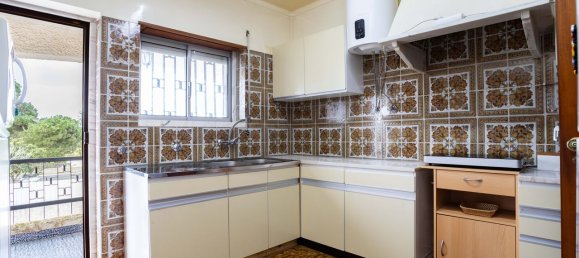 4 bedrooms House in Sesimbra, Portugal No. 146437 14