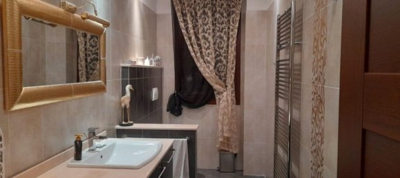 5 rooms Duplex in Montechiarugolo, Italy No. 173621 13