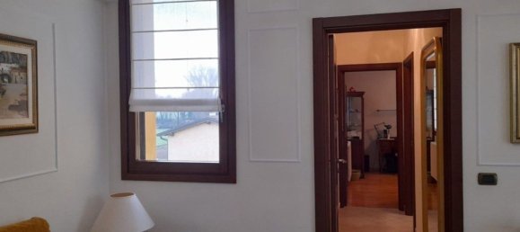 5 rooms Duplex in Montechiarugolo, Italy No. 173621 8