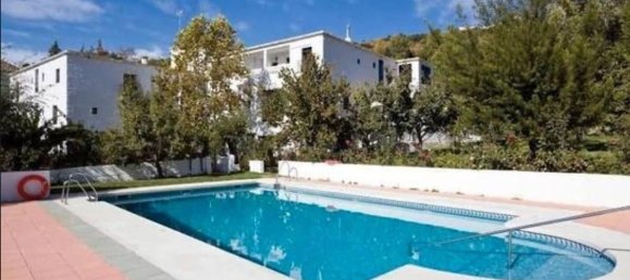 Edificio en Granada, Spain 1909 m² No. 150725 8