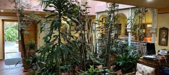 Edificio en Granada, Spain 1909 m² No. 150725 40