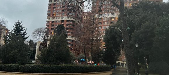 Apartamento de 3 dormitorios en Nasimi, Azerbaijan No. 1762 25