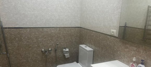 Apartamento de 3 dormitorios en Nasimi, Azerbaijan No. 1762 23