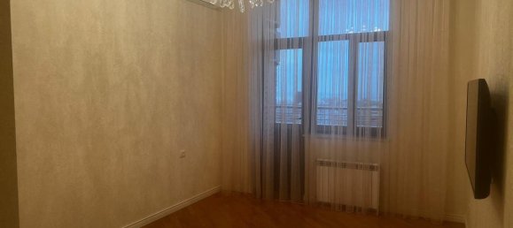Apartamento de 3 dormitorios en Nasimi, Azerbaijan No. 1762 11