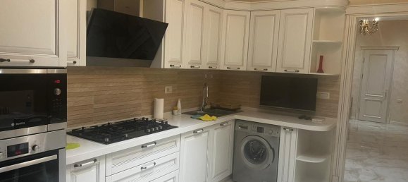 Apartamento de 3 dormitorios en Nasimi, Azerbaijan No. 1762 2