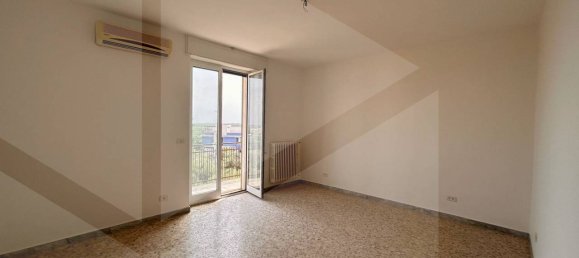 3-salle Appartement à Bitetto, Italy No. 27256 14