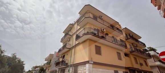 3-salle Appartement à Bitetto, Italy No. 27256 4