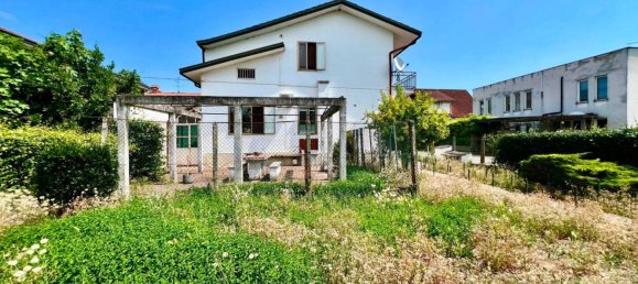 3 bedrooms Apartment in Arzago d'Adda, Italy No. 266354 17