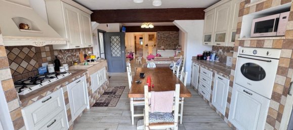 Casa de 5 dormitorios en Vaiano, Italy No. 336013 5