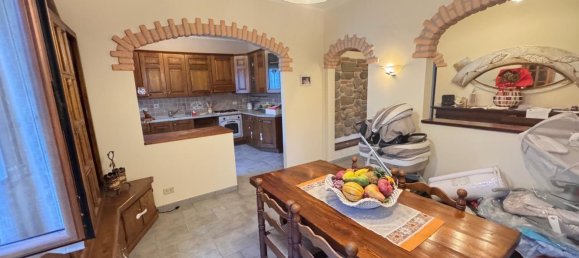 Casa de 5 dormitorios en Vaiano, Italy No. 336013 3