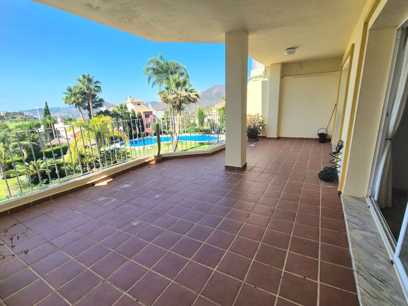 2 bedrooms Apartment in Alhaurin el Grande, Spain No. 159388