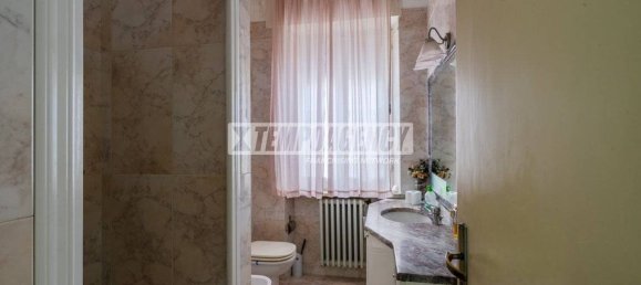 2 bedrooms Apartment in Monte San Giusto, Italy No. 262679 10